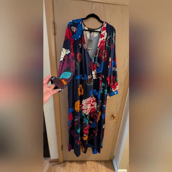 NWT Eloquii Maxi Multicolor Floral Long Sleeve Dress - Picture 2 of 4